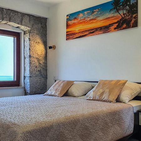 לובראן Apartment Bugenvilija מראה חיצוני תמונה